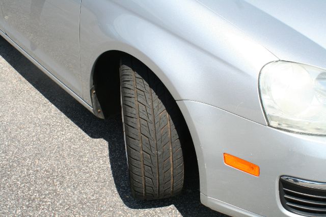 2005 Volkswagen Jetta Limited Wagon