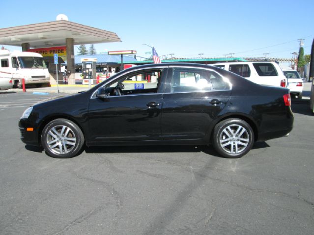2005 Volkswagen Jetta Limited Wagon