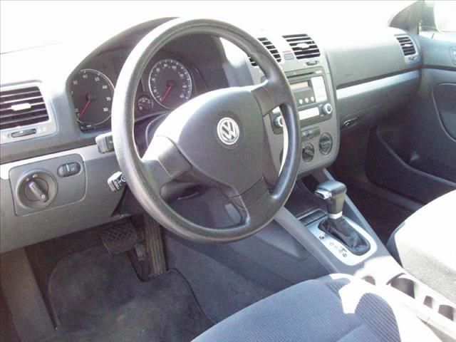 2005 Volkswagen Jetta GS-R
