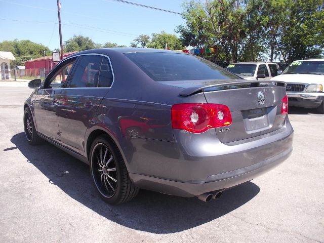 2005 Volkswagen Jetta Limited Wagon