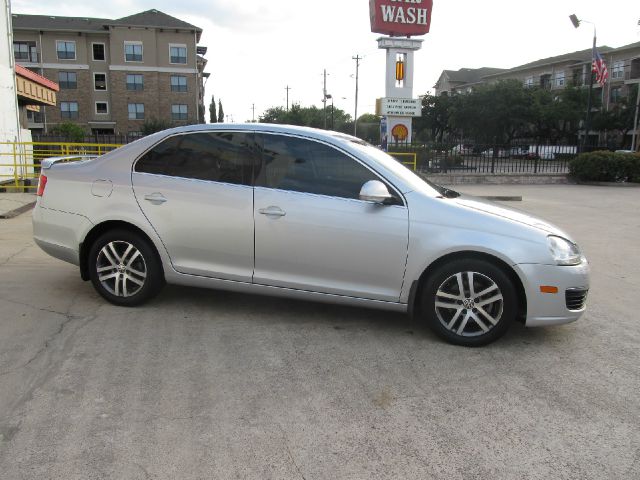 2006 Volkswagen Jetta CD With MP3