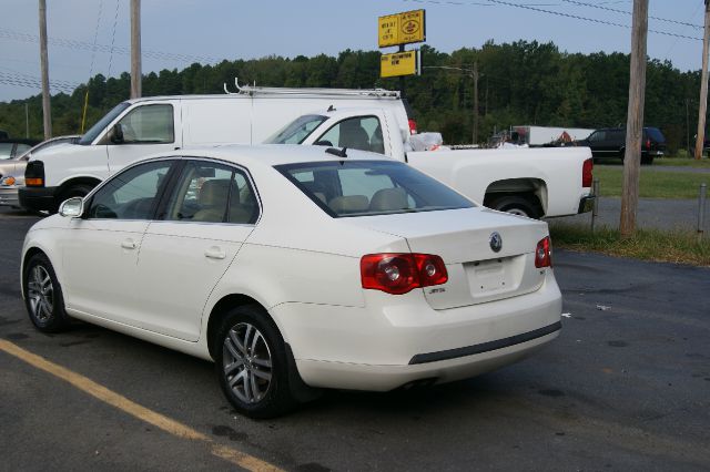 2006 Volkswagen Jetta CD With MP3