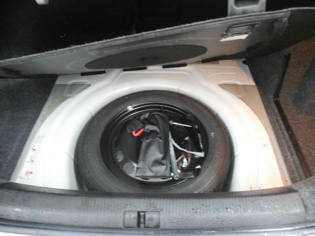 2006 Volkswagen Jetta Reg Cab 135.5 WB 4WD DRW