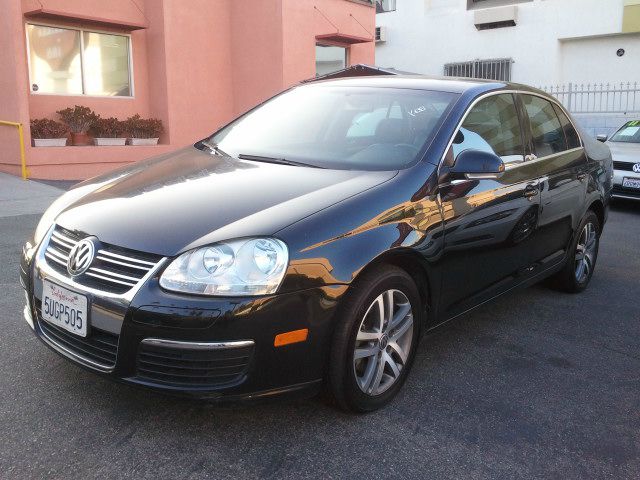 2006 Volkswagen Jetta Reg Cab 135.5 WB 4WD DRW