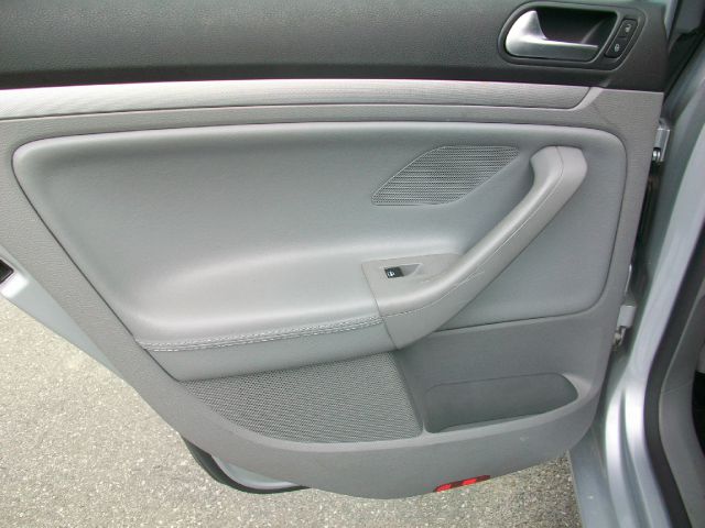 2006 Volkswagen Jetta CD With MP3