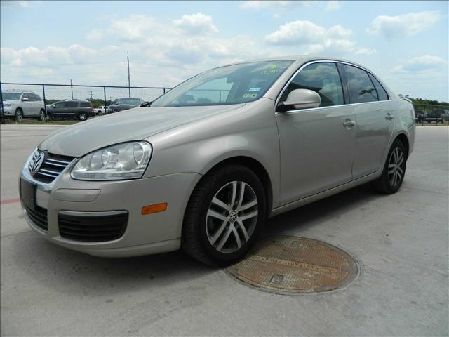 2006 Volkswagen Jetta 4WD Crew Cab 140.5