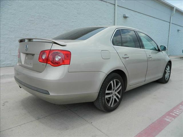 2006 Volkswagen Jetta 4WD Crew Cab 140.5