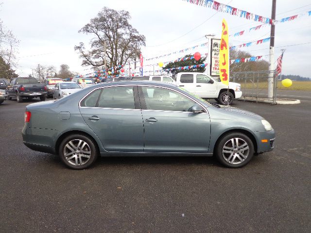 2006 Volkswagen Jetta Crew-short-slt-hemi-4wd-trx Offroad-1 Owner