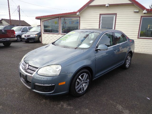 2006 Volkswagen Jetta Crew-short-slt-hemi-4wd-trx Offroad-1 Owner