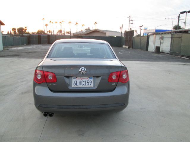 2006 Volkswagen Jetta Unknown