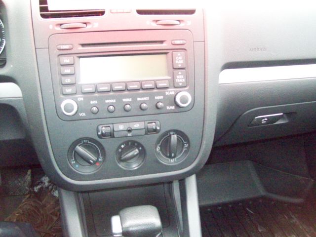 2006 Volkswagen Jetta CD With MP3