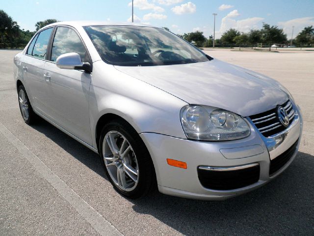 2006 Volkswagen Jetta Touring PKG RES W/nav