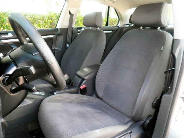 2006 Volkswagen Jetta Touring PKG RES W/nav