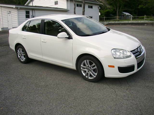 2006 Volkswagen Jetta 4dr 2.9L Twin Turbo AWD SUV