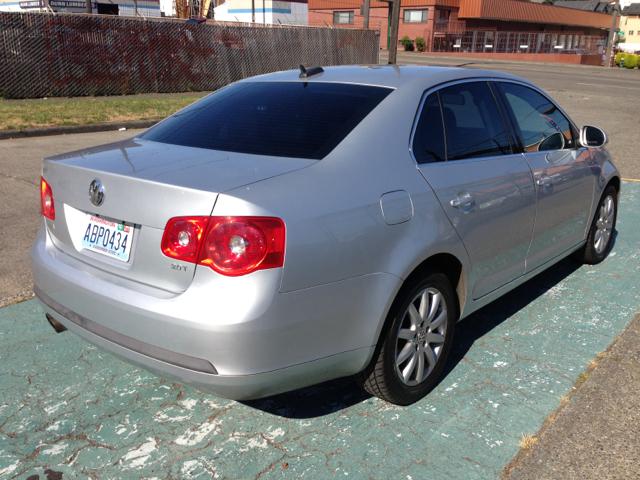 2006 Volkswagen Jetta Wagon SE