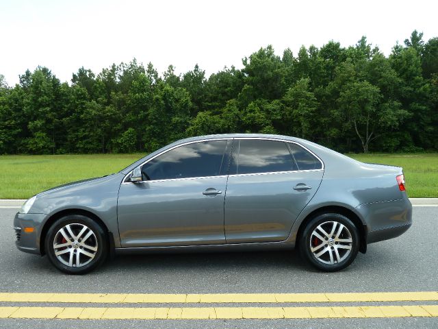 2006 Volkswagen Jetta CD With MP3