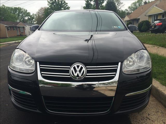 2006 Volkswagen Jetta T6 AWD 7-passenger Leather Moonroof