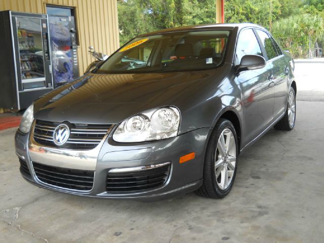 2006 Volkswagen Jetta Touring PKG RES W/nav