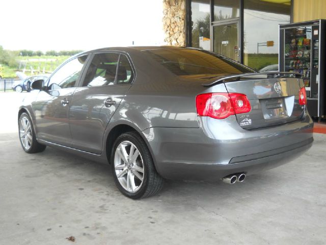 2006 Volkswagen Jetta Touring PKG RES W/nav