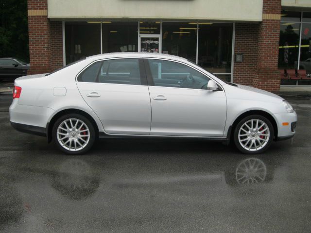 2006 Volkswagen Jetta 5.0L