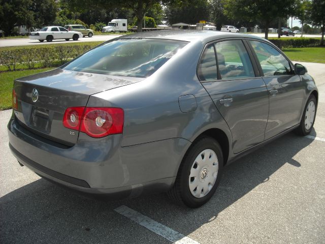 2006 Volkswagen Jetta Touring PKG RES W/nav
