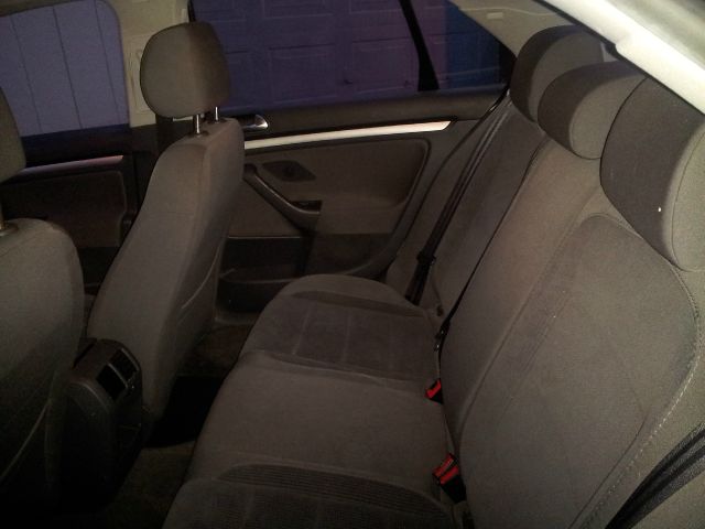 2006 Volkswagen Jetta 4dr Wgn SEL Premium