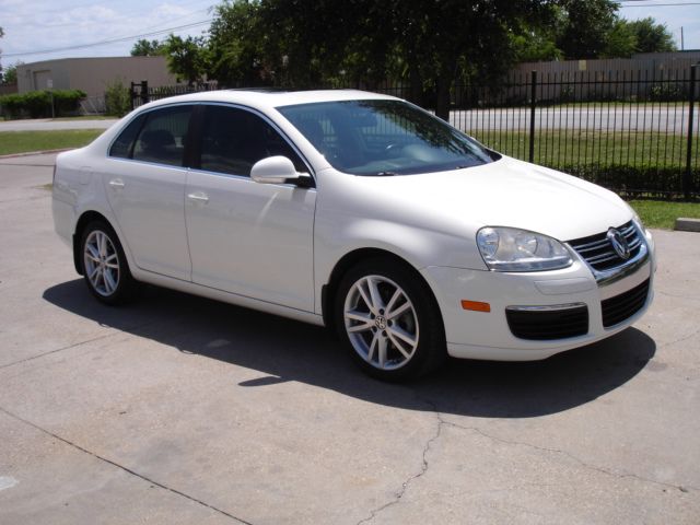 2007 Volkswagen Jetta Carrera 20 Vossen Wheels MINT