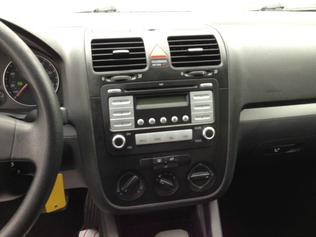 2007 Volkswagen Jetta Touring PKG RES W/nav