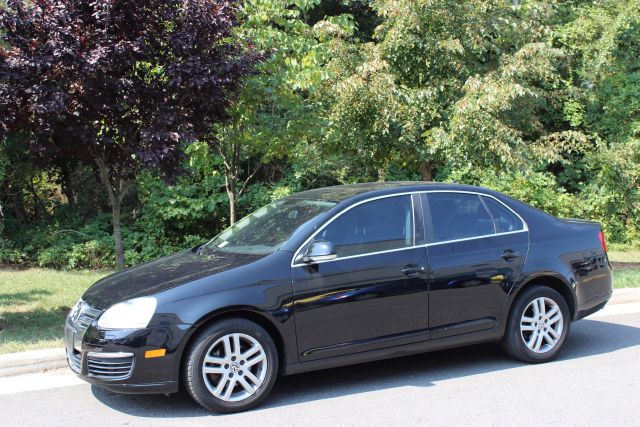 2007 Volkswagen Jetta Sport SXT, Stowgo