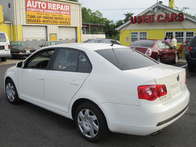 2007 Volkswagen Jetta 4dr Wgn SEL Premium