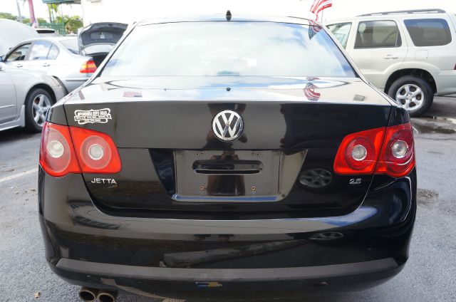 2007 Volkswagen Jetta Touring PKG RES W/nav