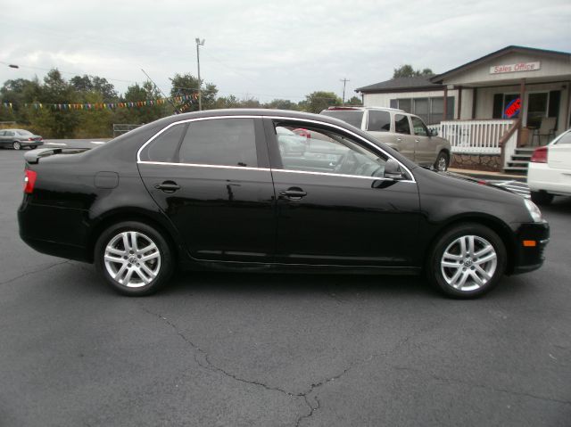 2007 Volkswagen Jetta Supercharged Notchback