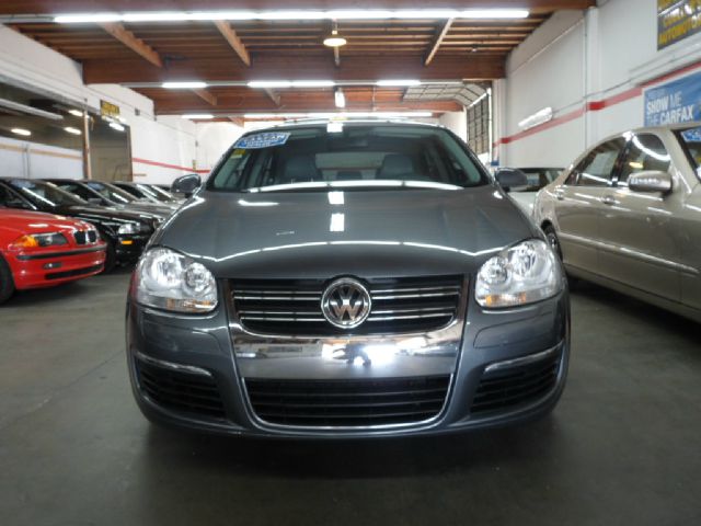 2007 Volkswagen Jetta Supercharged Notchback