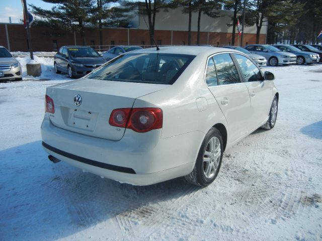2007 Volkswagen Jetta Touring W/res W/navi
