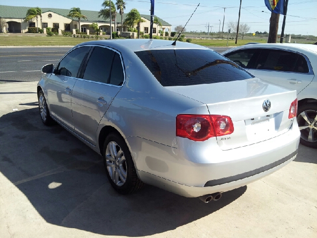 2007 Volkswagen Jetta Supercharged Notchback