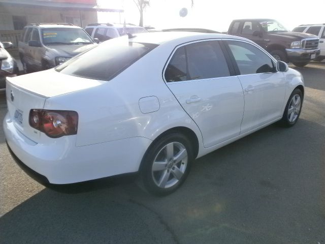 2008 Volkswagen Jetta Supercharged Notchback