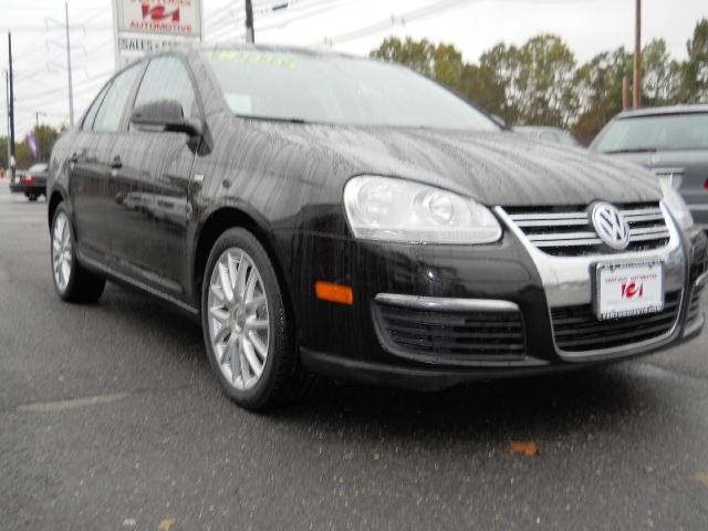 2008 Volkswagen Jetta Mach 1 Coupe 2D