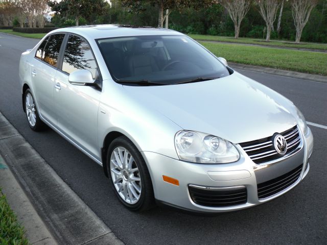 2008 Volkswagen Jetta Supercharged Notchback