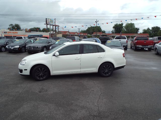 2008 Volkswagen Jetta Supercharged Notchback