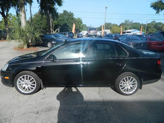 2008 Volkswagen Jetta Supercharged Notchback