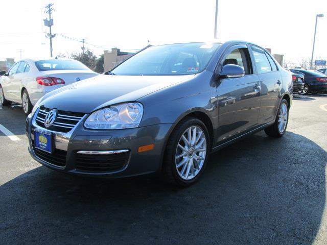2008 Volkswagen Jetta 2WD 4dr XLT