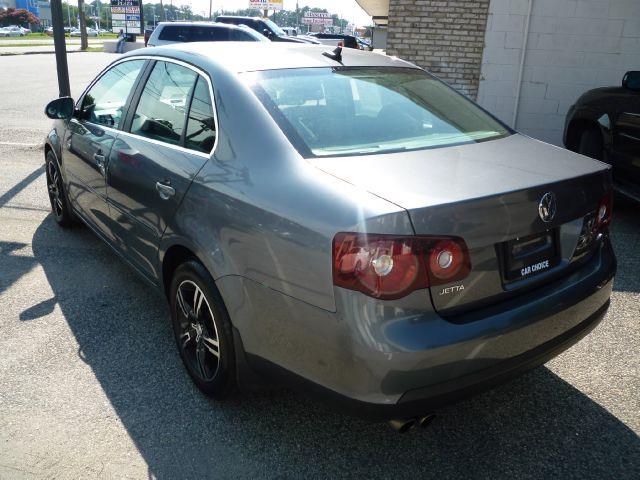 2008 Volkswagen Jetta Supercharged Notchback