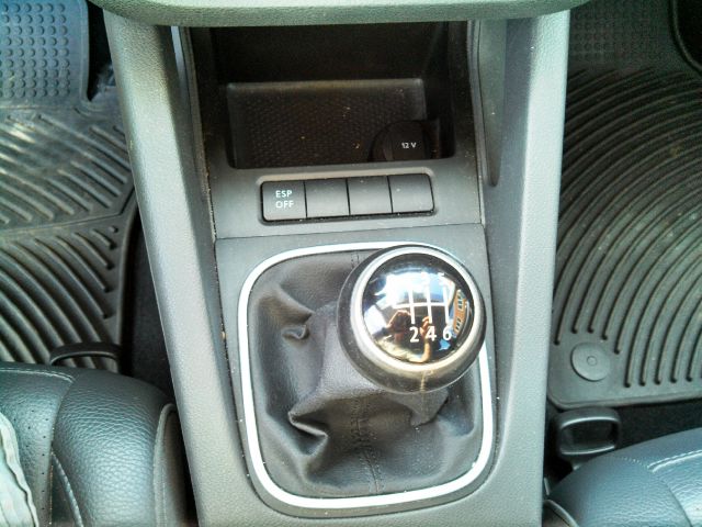 2009 Volkswagen Jetta CD With MP3