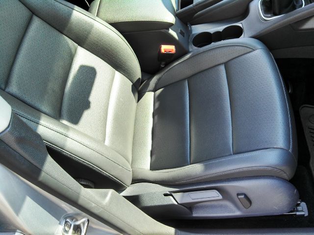 2009 Volkswagen Jetta CD With MP3