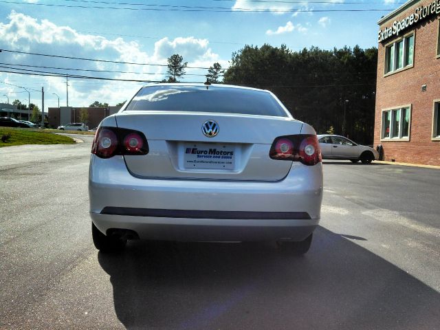 2009 Volkswagen Jetta CD With MP3