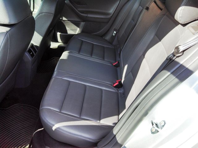 2009 Volkswagen Jetta CD With MP3