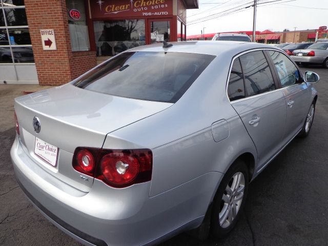 2009 Volkswagen Jetta CD With MP3