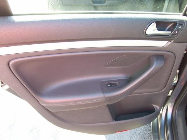 2009 Volkswagen Jetta CD With MP3