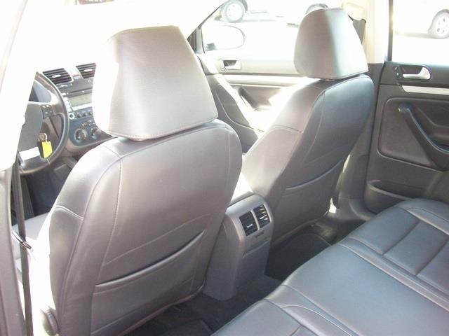 2009 Volkswagen Jetta CD With MP3