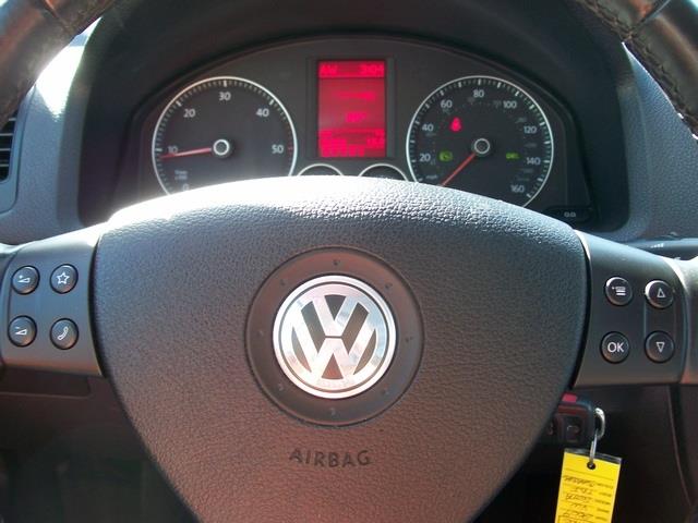 2009 Volkswagen Jetta CD With MP3